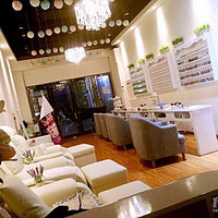 ȥ��������ɳ�� �������µ�����Ů��