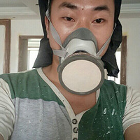 �����͸�������ɫ����