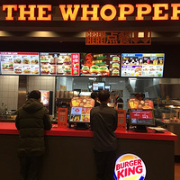 ���ڳԵ��ˣ��������³��˸�з����