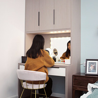 �������Ӻ�С��Ů��