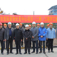 �����˿��������Ժ����Ǻȵ�ˮ�����ش�仯����