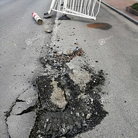 ��ʾ׮�����������³�����