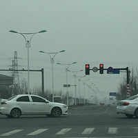 �����桱�������������������˺ü���·�����и���ͨ~