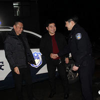 �ӷ����괺�ڵġ�©���������򲻴�Ӧ��