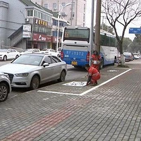 ���˵�ƿ��Ҫͣ��ר�ŵ�ͣ��λ�ˣ���ȻҪ�����ˣ�