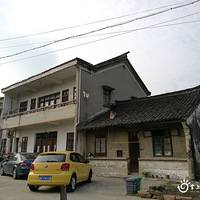 ̫ţ�ˣ�����70����屬�������Ϸ�������С¥������������Դ��