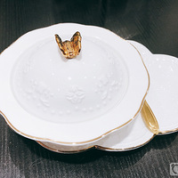 �Ի�����������֮�������µġ�����Ů����