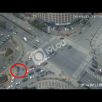 ����һ���Ӽݳ�ײ�ɸ��� �³������Ž���ŭ����Ҫ����