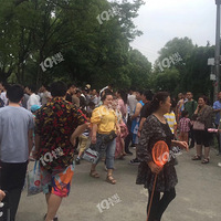 �����˵Ķ���ڣ���ĺ����ְ���ȫ���ˡ���