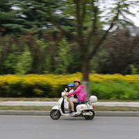 ׷��Ů���ӣ���ˮ������