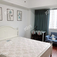 ����ﵥ����Ԣһ�׳���18¥�����������������˽�ţ����˷���