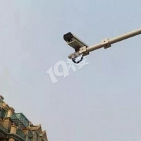 ί������խ�ĵ�·�ϱ��������º��Ҳ������·�������˾����ô��