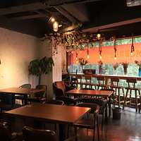 ���ǼҵĿ�ţ����ĳ��� ǽ���Ƽ���