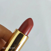 ����Ҫ˿ܽ��200Ԫ������Ʒ������С�ڿں�¶��Ũ�ֲ�