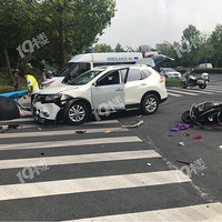 ����λ�ڸ���·���������Ľ���ڷ���һ�����ؽ�ͨ�¹�