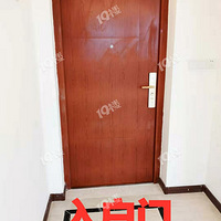 �ۿ���˭������ôţ�Ƶ��ţ�Χ�ۣ�