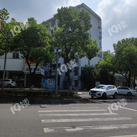 ���� ����