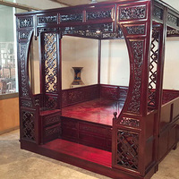 ��ʽ�ŵ�����ľ�β������Ӵ�̤����