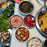 ��ʮ�µ���ʳ����һ�δ򿨵�̨��