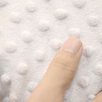 ����ͣ����Ƕ�����Ʒ���ֳ����ܶ���̺�����ܴ�С�õ���