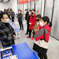 ���£����£����£����˾��н����׳�����������Ƹ��