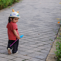 С���Ů���������ٺϡ�ư�桢Ϧ�����Ϻ��Ƴ�æ��