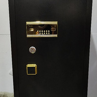 ˦