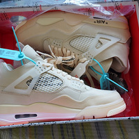 ʮ�µĵ�һ˫Ь��