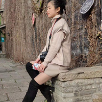 ��������������ѧԺ��V�챳�ģ�����ͬɫϵ������ë��