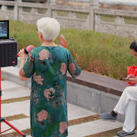 �����е��̻���