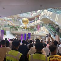 ���ֳ�ֱ�����Ǻ�COCO City��ҵ�����˱����������������˳��ӣ�