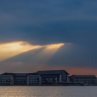 ����Ϧ�գ�������⴩͸�����Ʋ㣬ֱк���£�