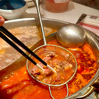 ��̽�µ꡿������һ��ţ���� ţħ��ƴ�̳�������