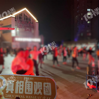 �����¼�԰С��ÿ�����Ϲ㳡��������������ȥ�ֳ�������һ�¡�