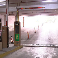 1��ͣ����װ2��բ�����ϰ嶷���ֱ�����73����228��