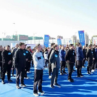 ȡ��ʵ�ʽ�չ��˫Ϫ���������ļ��п�����