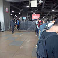 19¥ֱϺչŮ