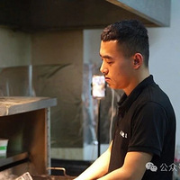 �����ͱ�����һ������1��6���������������������ͱߡ�