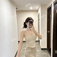 �٤�������