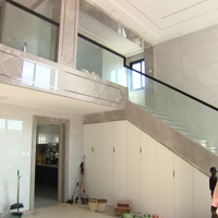 �������ұ����ˣ�������ͷ���������ۡ�