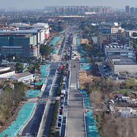 ����320���������ƽ������Ÿ��ŶΣ������½�չ���ˣ�