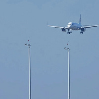 �����Ϻ����������ڰ���ʱ���ţ�