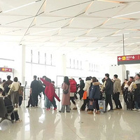 �����Ϻ������׸����˳ɼ�����¯����2���˴Σ�