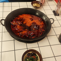 �����������Ե������ڣ��Ե�������С����Ѿ�����ˮ���ˣ�