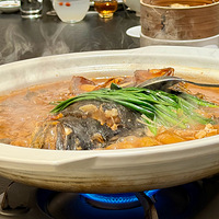 �����˵���ͷ��¡��