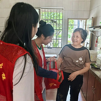 ů�ģ����˽�90������̨��������һ���Ϲϣ��͸�������������