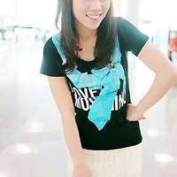 ����СŮ��̤������