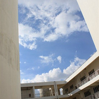 ������־