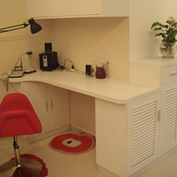 �ڰ׺�ʱ�м�Լ����