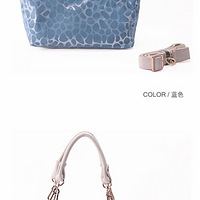 �����������������������~~